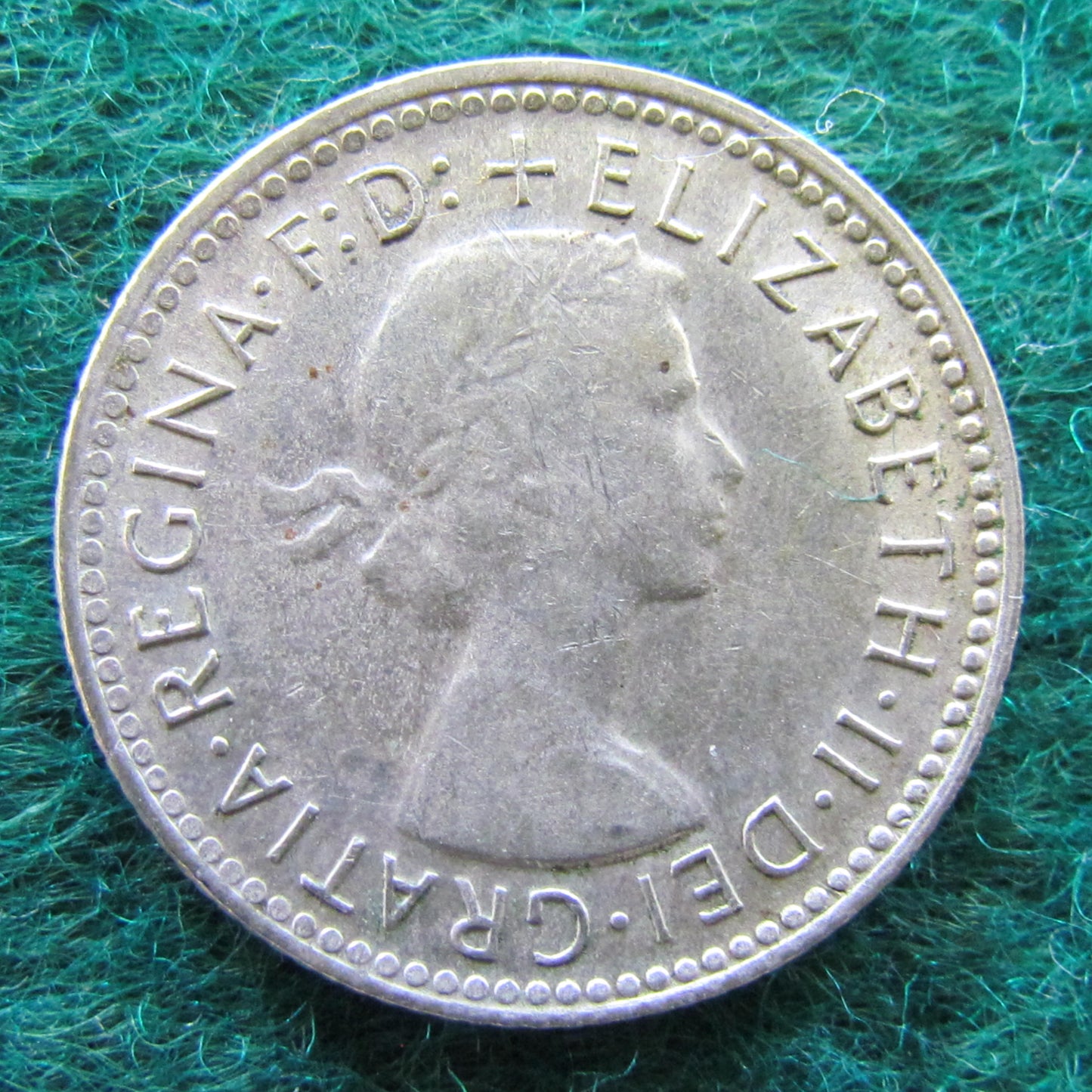 Australian 1961 6d Sixpence Queen Elizabeth II - Circulated