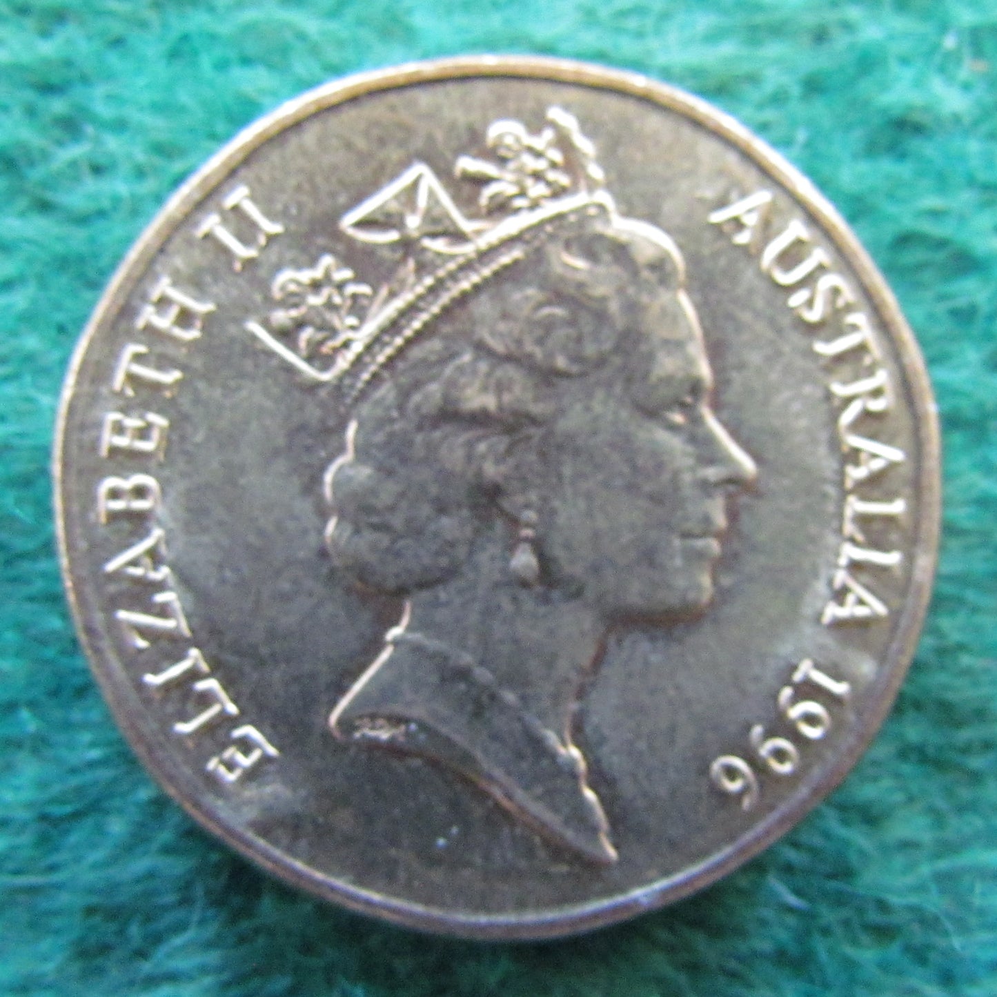 Australian 1996 1 Dollar Sir Henry Parkes Queen Elizabeth Coin - Circulated