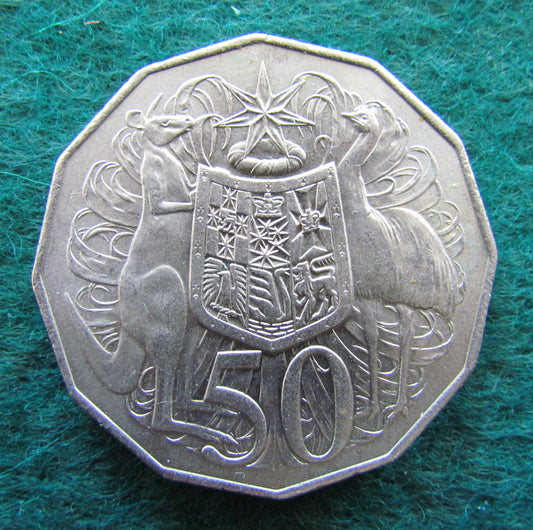Australian 1979 Coat Of Arms 50 Cent Queen Elizabeth Coin - Circulated