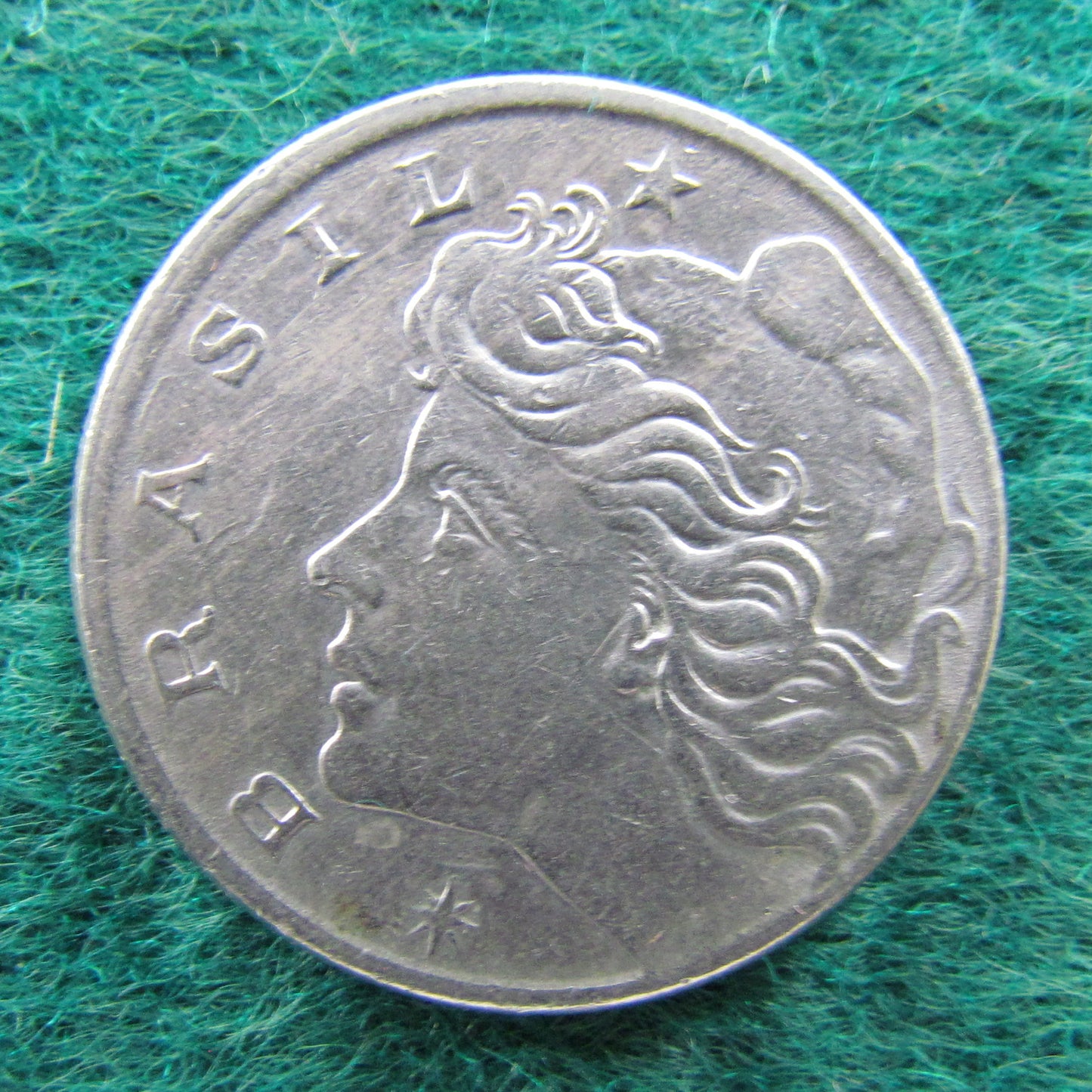 Brazil 1967 10 Centavos Coin - Circulated