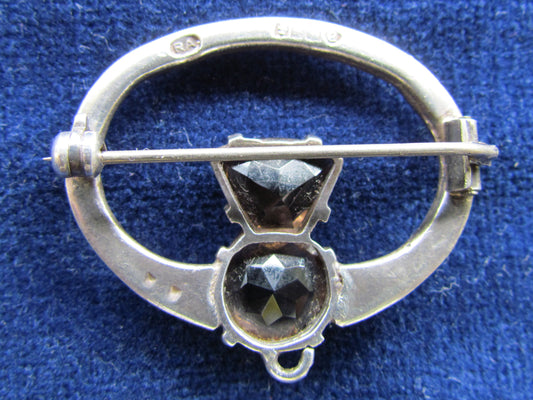 Silver Oval Thistle Brooch Set With Smokey Citrines Hallmarked Glasgow 1953