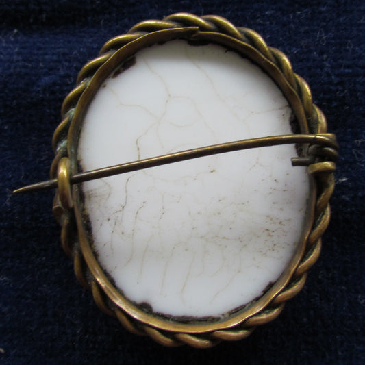 Ceramic Cameo Brooch Set In Yellow Metal