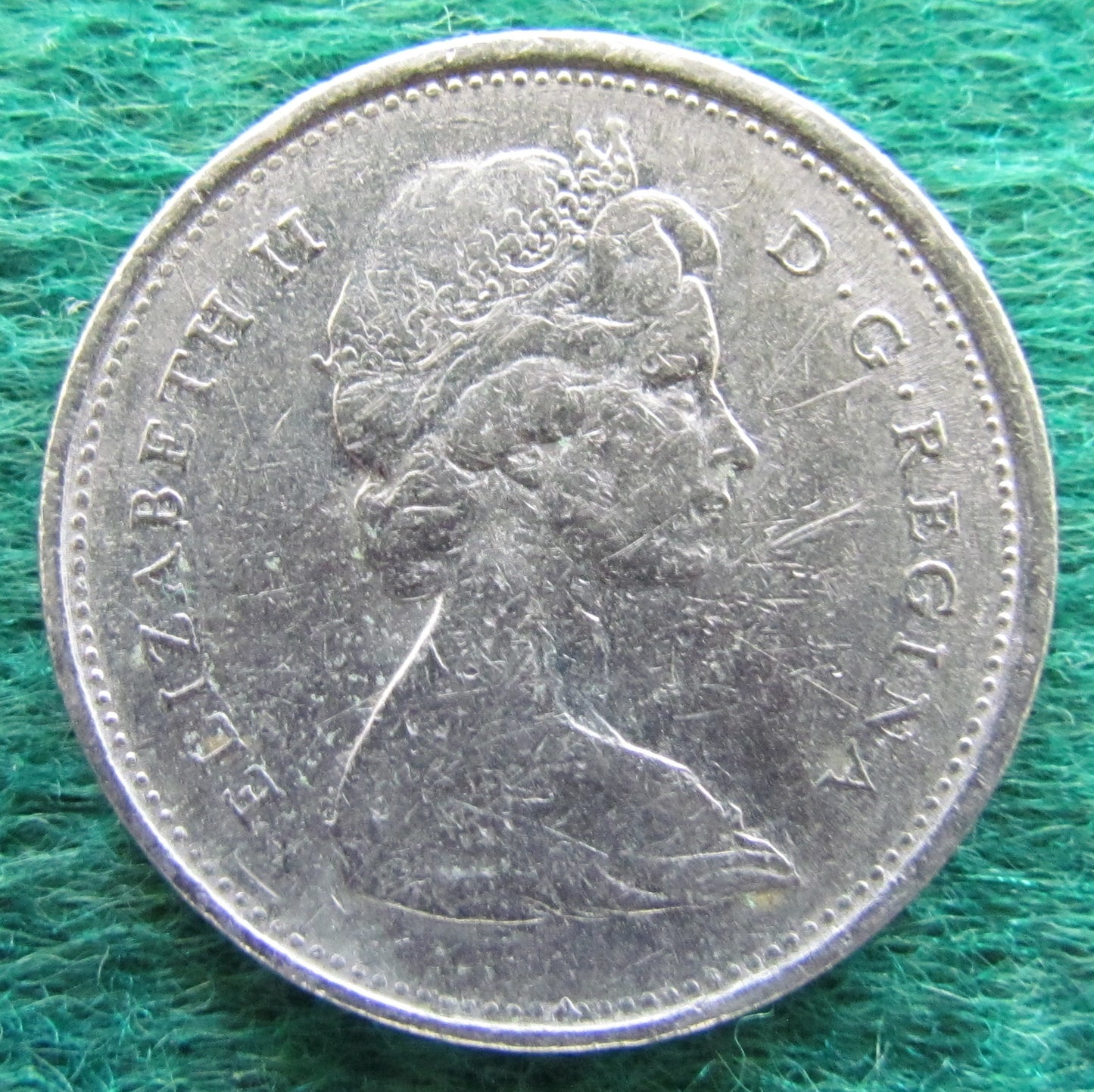 Canada 1969 25 Cent Queen Elizabeth II Coin - Circulated