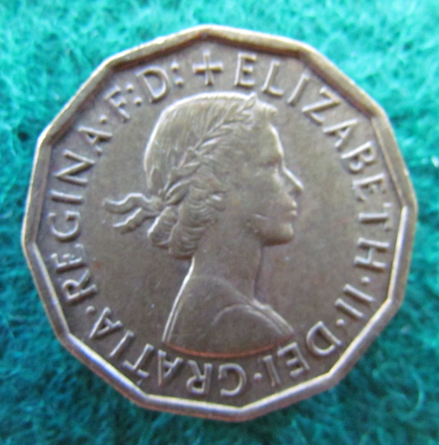 GB British UK English 1964 Threepence Queen Elizabeth II Coin