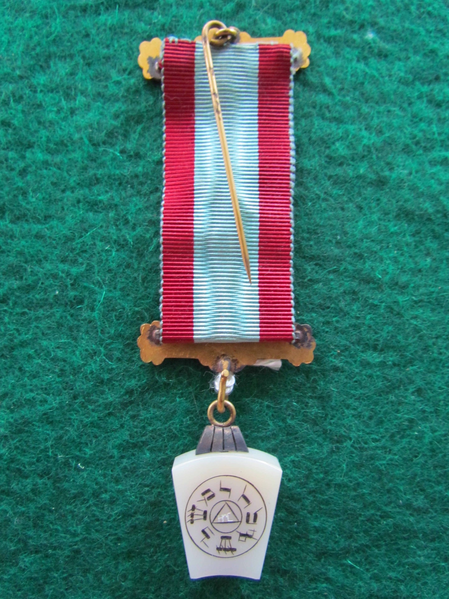 Masons Gold Plated Mark Master Breast Jewel