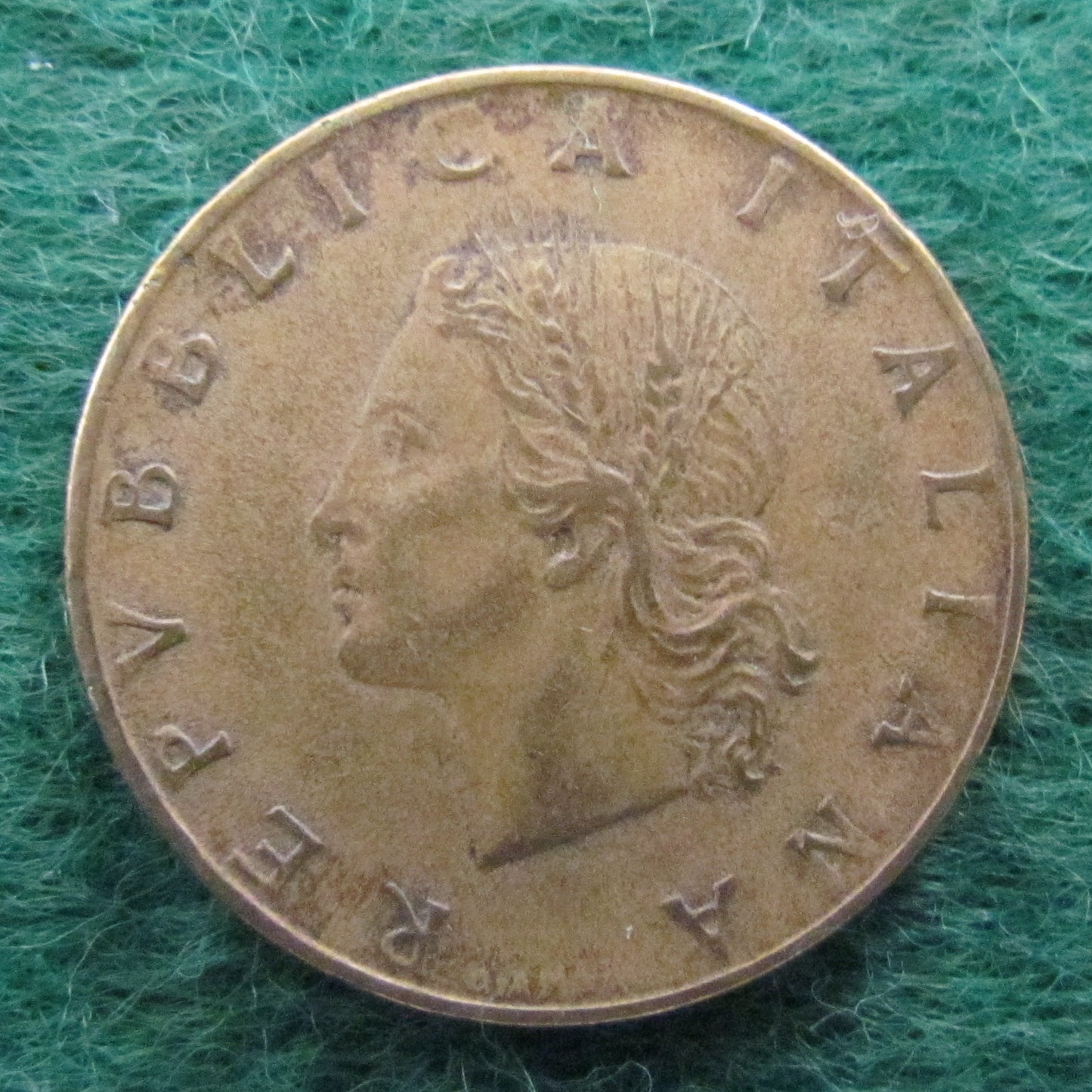 Italy 1958 20 Lira Coin