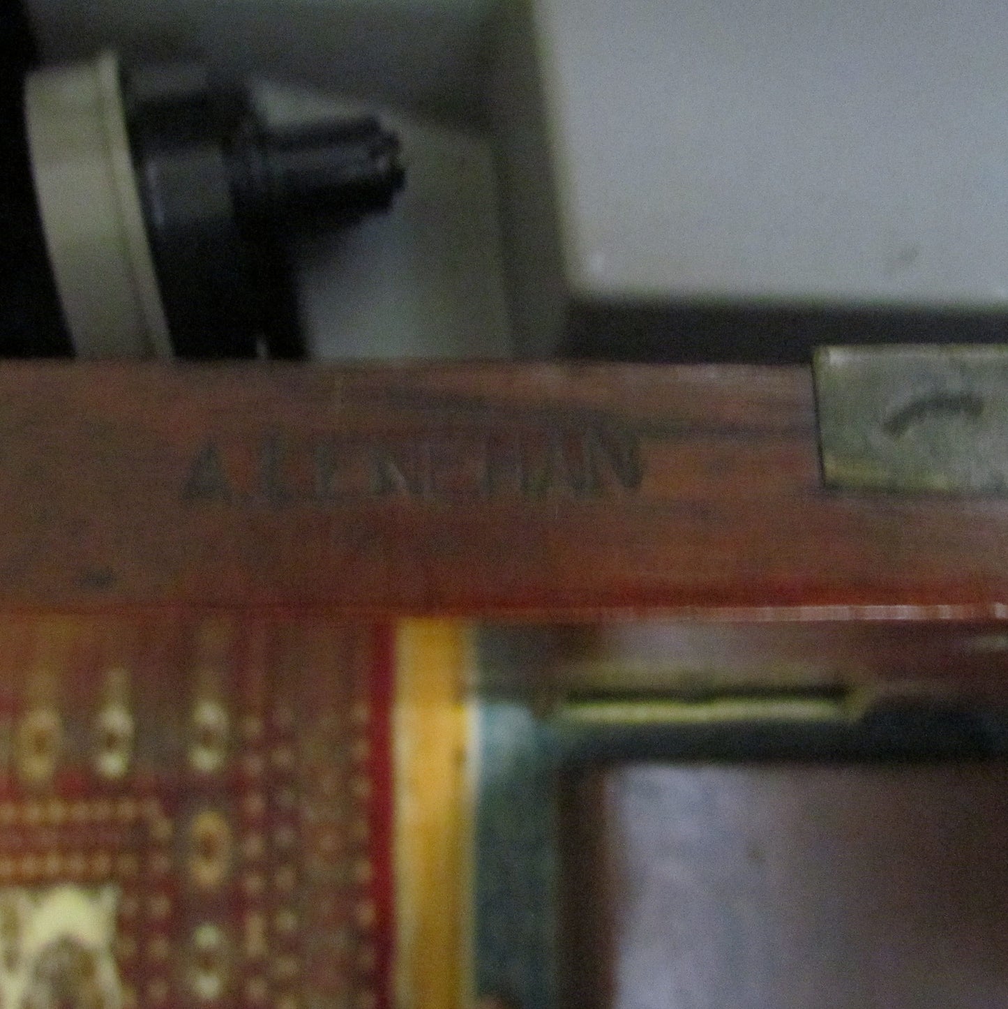 Andrew Lenehan 8 Drawer Australian Cedar Chest of Drawers c1860