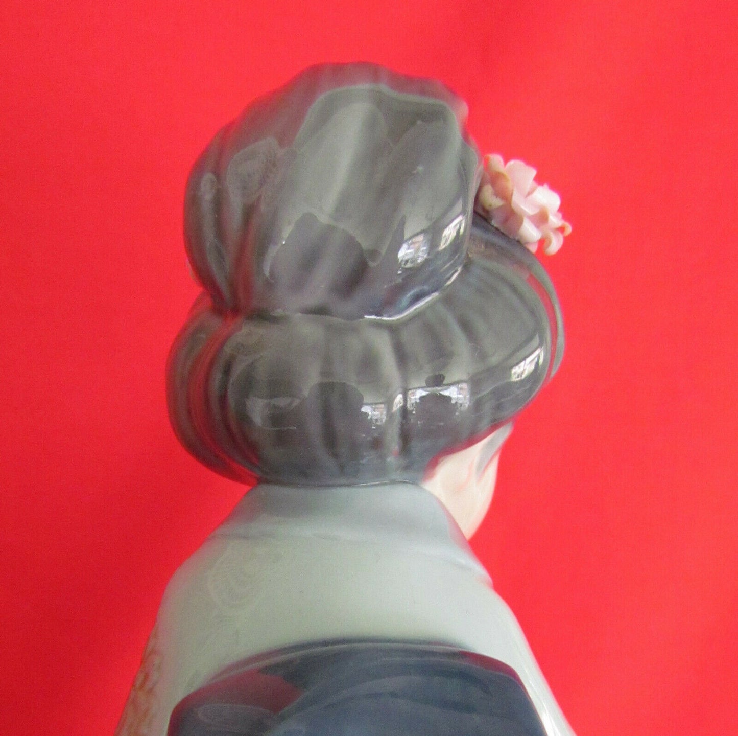 Lladro 4989 Japanese Sayonara Figure - No Box