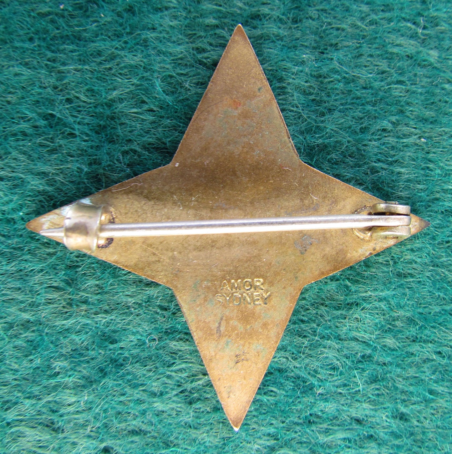 Derry Loyal Orange Institute of Australia Juvenile Past Masters Member Lapel Badge