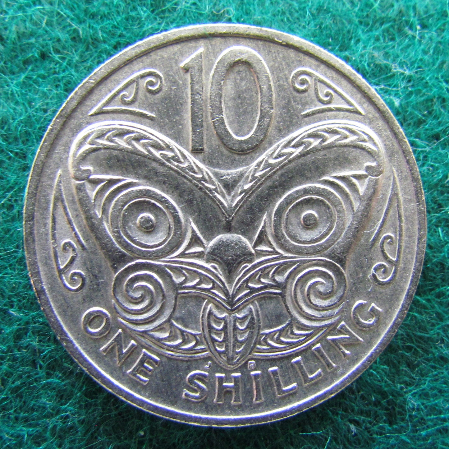 New Zealand 1967 10 Cent Queen Elizabeth Coin
