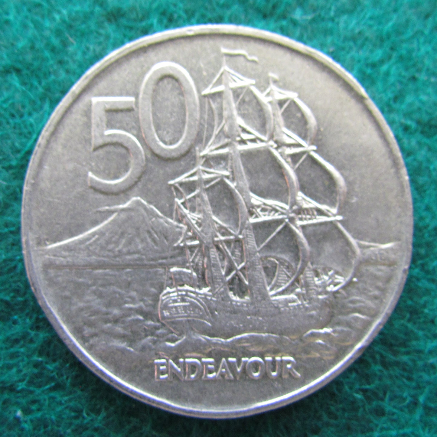 New Zealand 1977 50 Cent Queen Elizabeth Coin