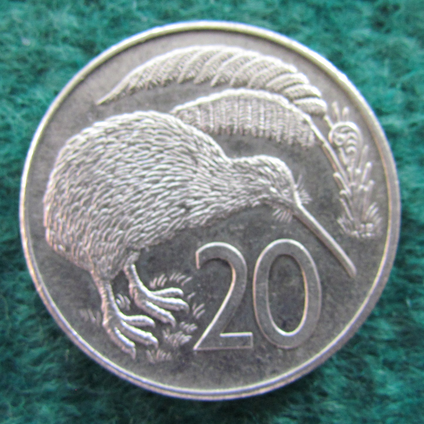 New Zealand 1982 20 Cent Queen Elizabeth Coin