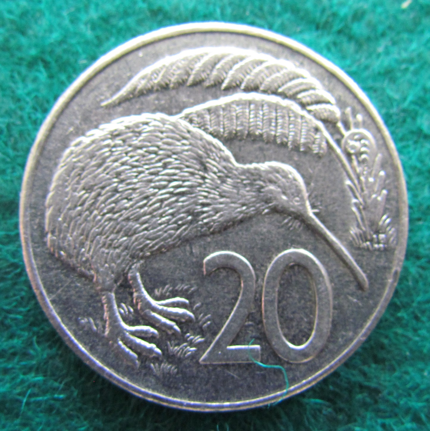 New Zealand 1987 20 Cent Queen Elizabeth Coin