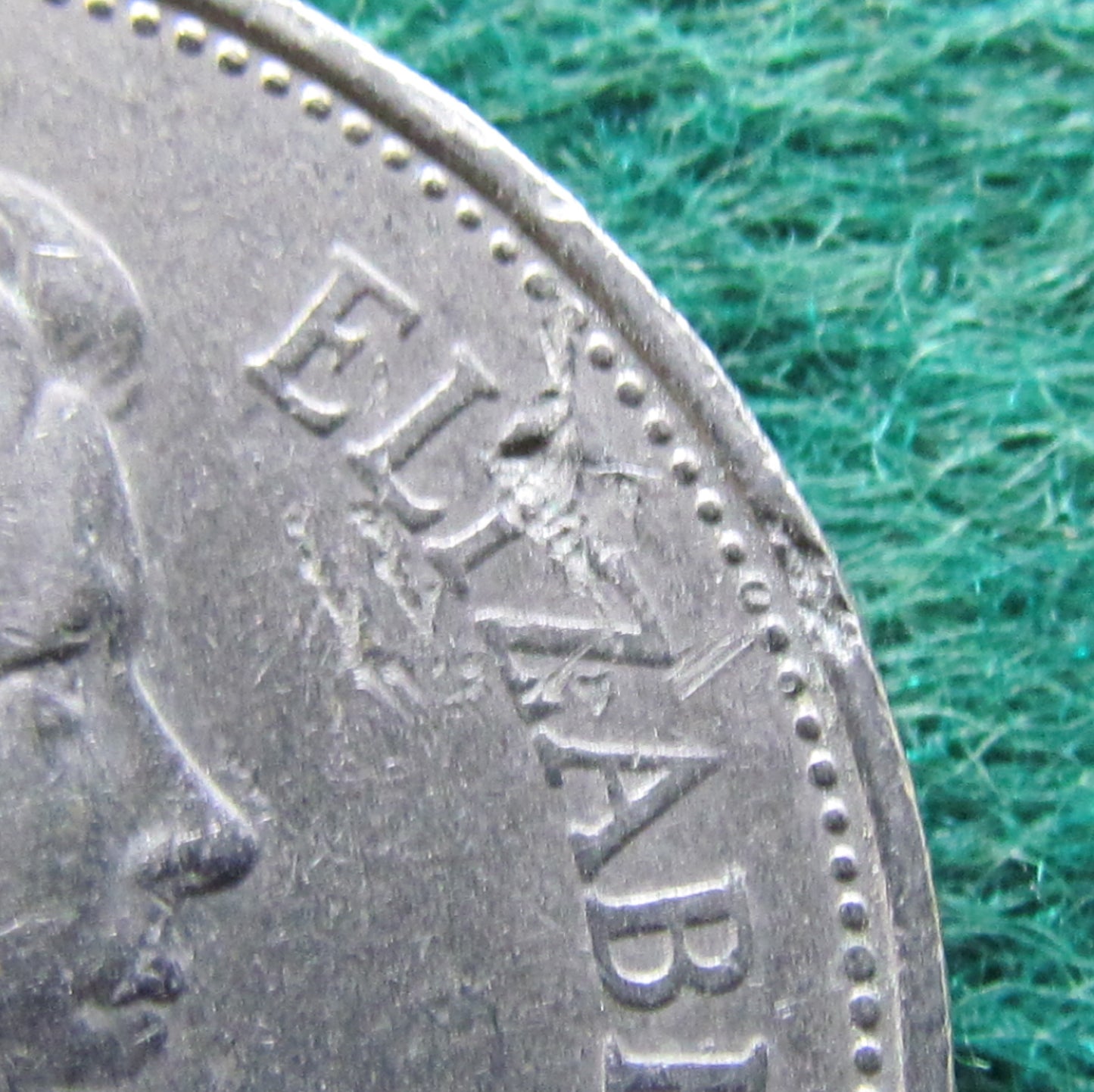 GB British UK English 1973 10 New Pence Queen Elizabeth II Coin - ERROR