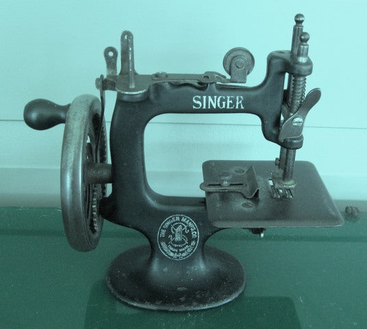 Singer #20 Childs Sewing Machine
