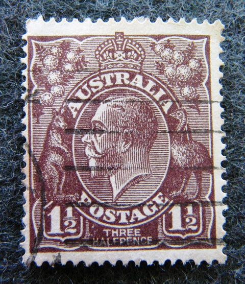 Australian 1913 - 36 Black - Brown 1 1/2d 1 1/2 penny King George V KGV stamp Definitive Issue R26