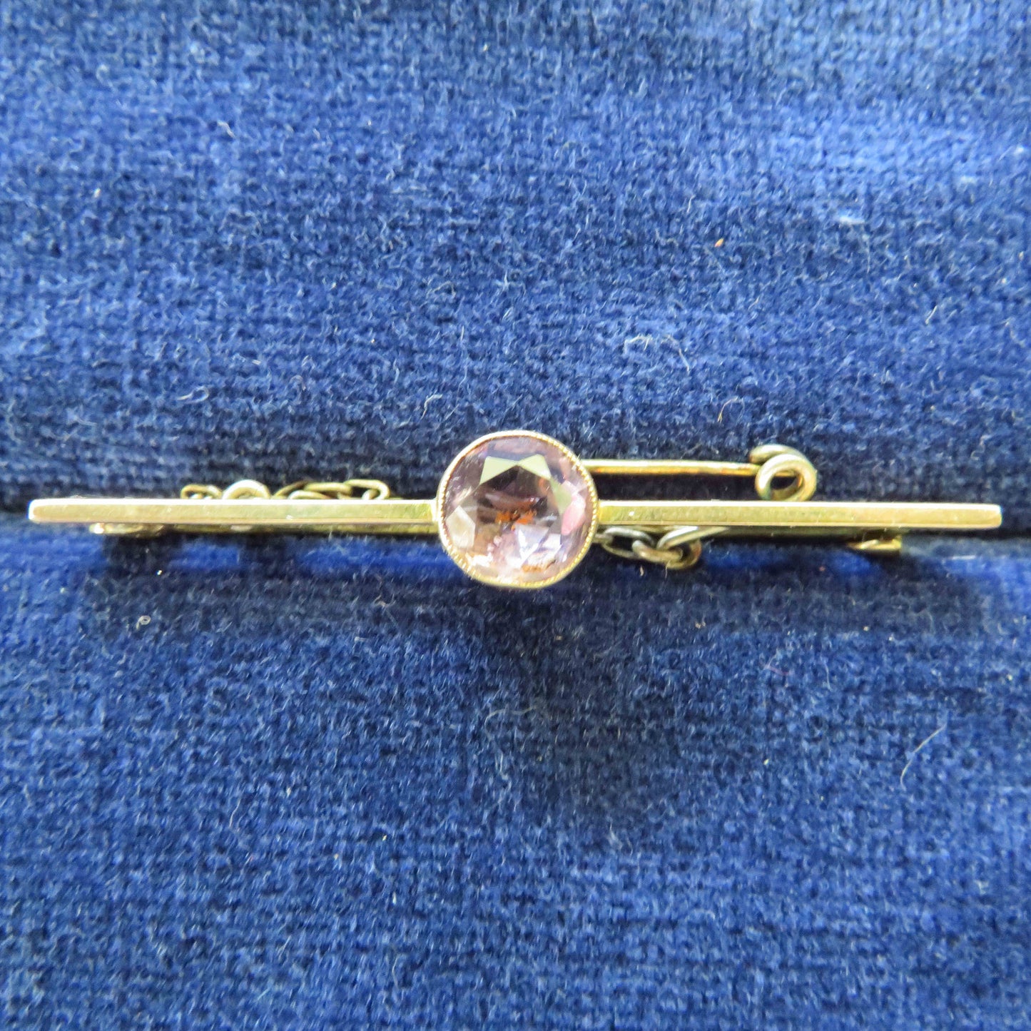 9ct Gold Amethyst Bar Brooch