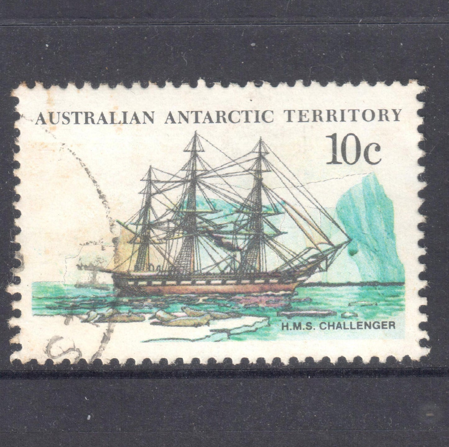 Australian Antarctic Territory 1979 10 Cent Ships Stamp - Perfin:13x13.25