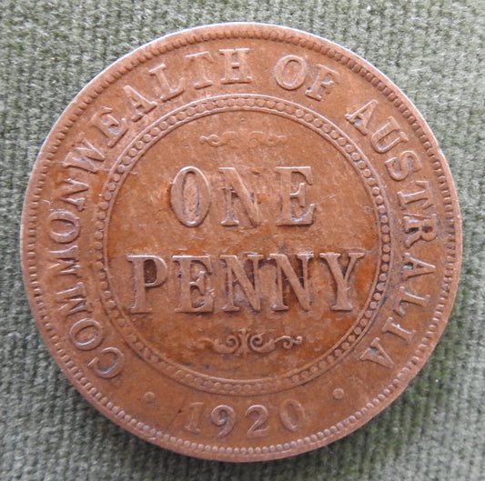 Australian 1920 1d 1 Penny Dot Above Top Scroll .// King George V Coin