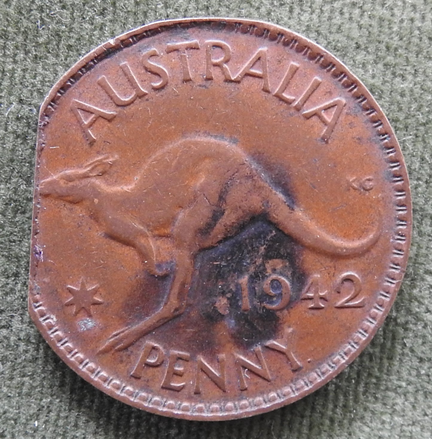 Australian 1942 Y. 1d 1 Penny King George VI Coin - Variety Clipped