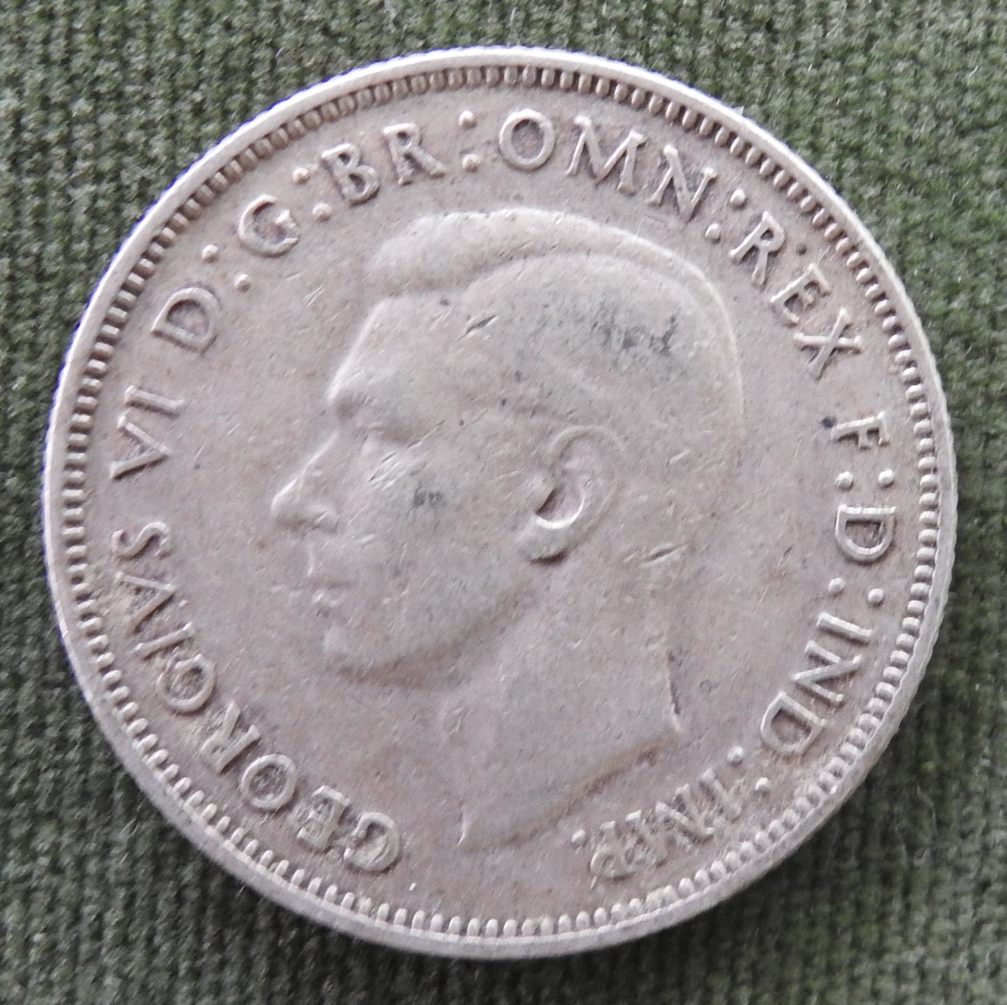 Australian 1943 2/- Florin King George VI Coin - Circulated