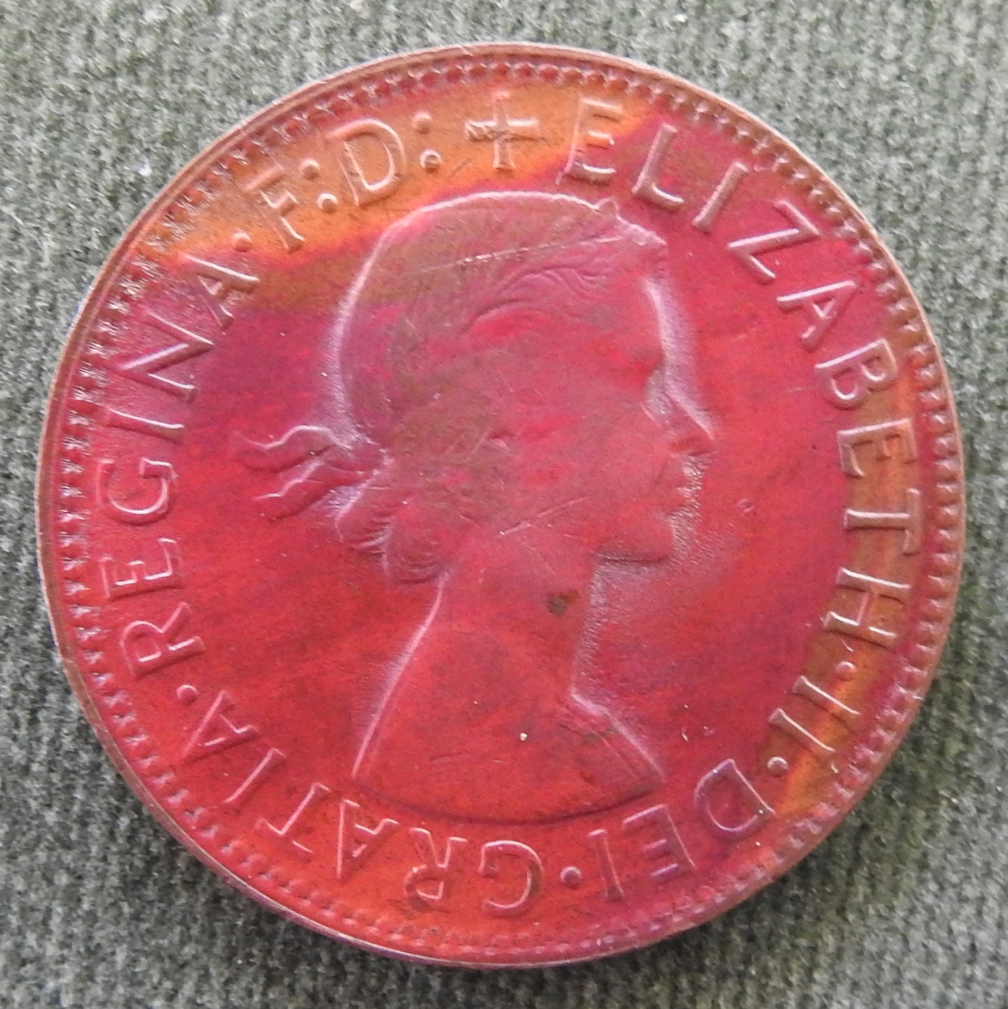 Australian 1964 Y. 1d 1 Penny Queen Elizabeth II Coin - Rainbow Mint Sheen