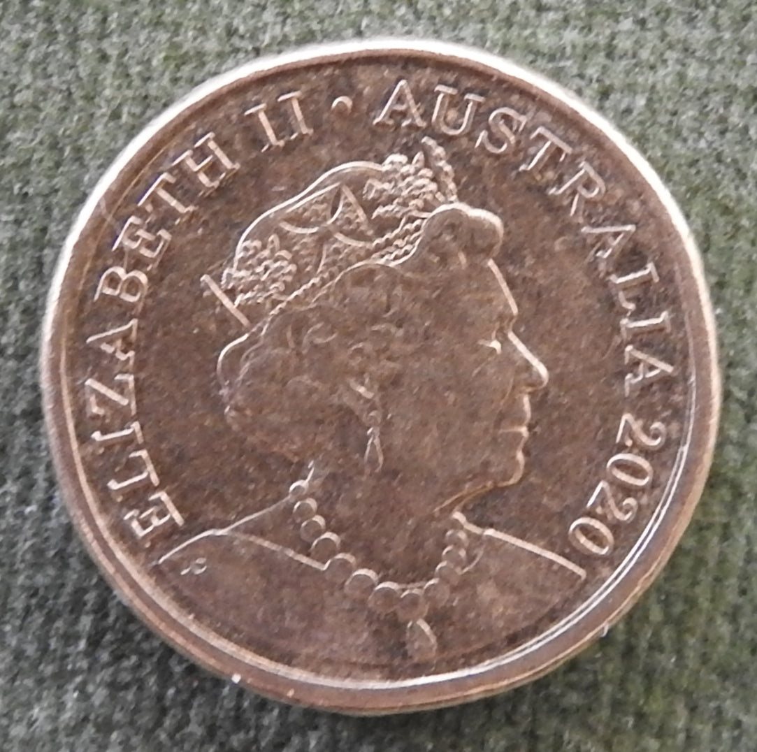 Australian 2020 2 Dollar Aboriginal Elder Queen Elizabeth Coin