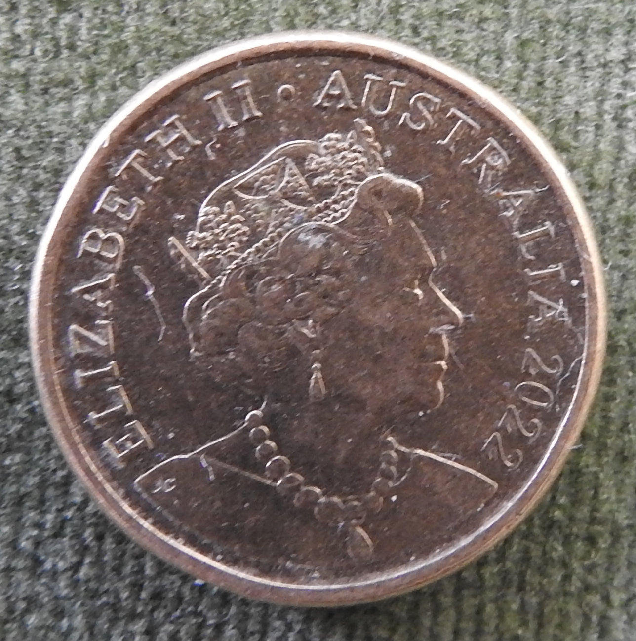 Australian 2022 2 Dollar Aboriginal Elder Queen Elizabeth Coin