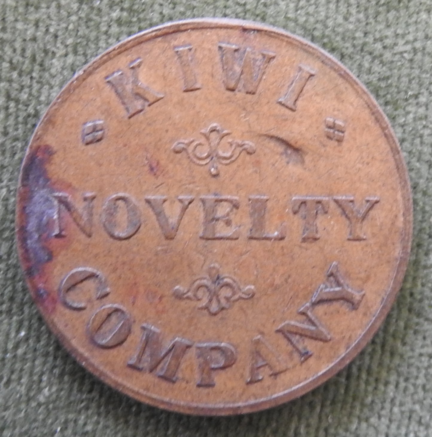 Australian Kiwi Novelty Company Token - Sydney N.S.W. 1938 to 1960