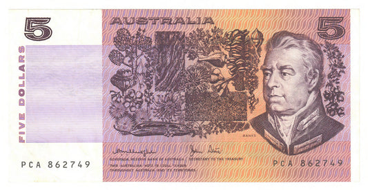 Australian 1979 5 Dollar Knight Stone Note s/n PCA 862749 - Circulated