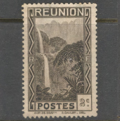 Reunion 1933 2 Centimes Dark Brown Tourism Waterfalls Stamp - Perfin: 12.5