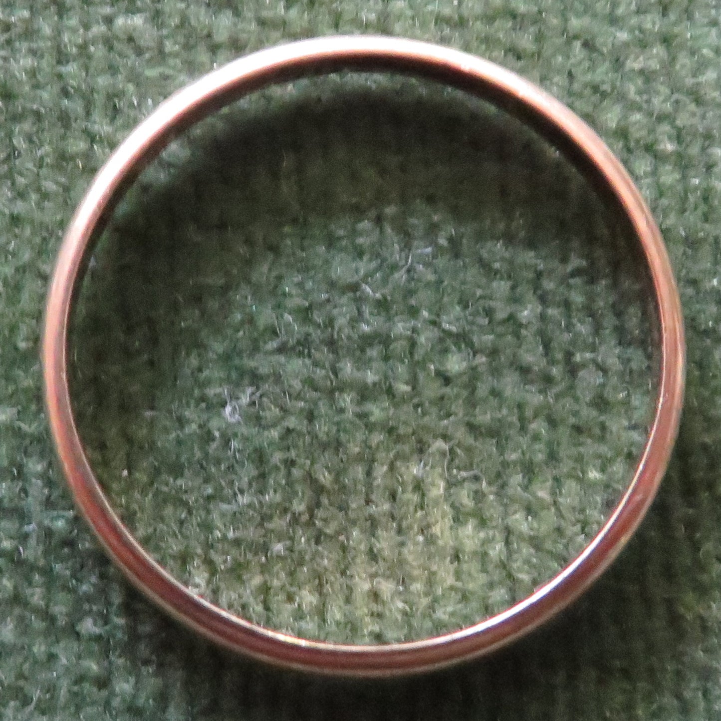 9ct Gold Apex Dome Top Wedding Ring c1940
