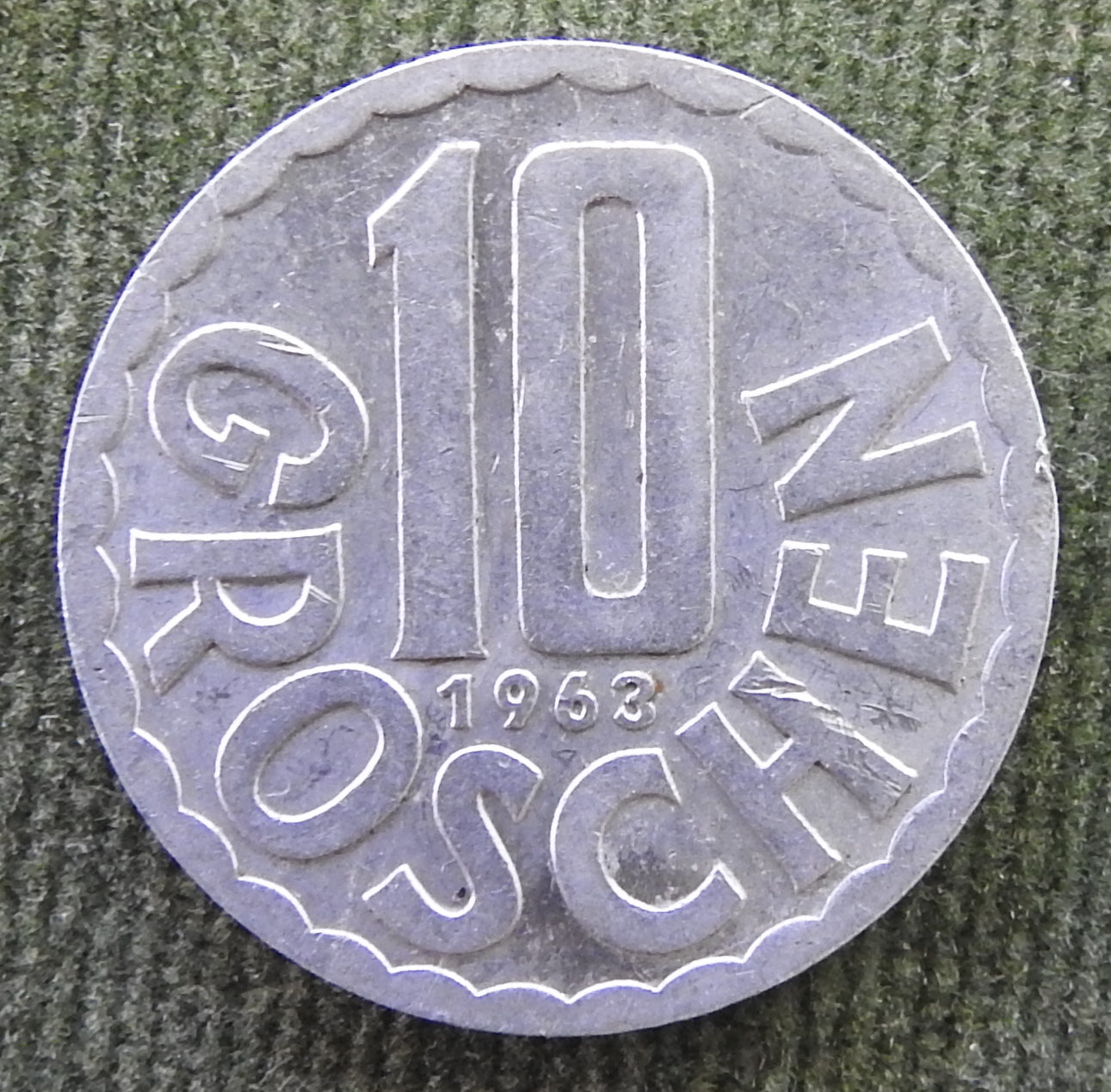 Austria 1963 10 Groschen Austrian Coat of Arms Coin