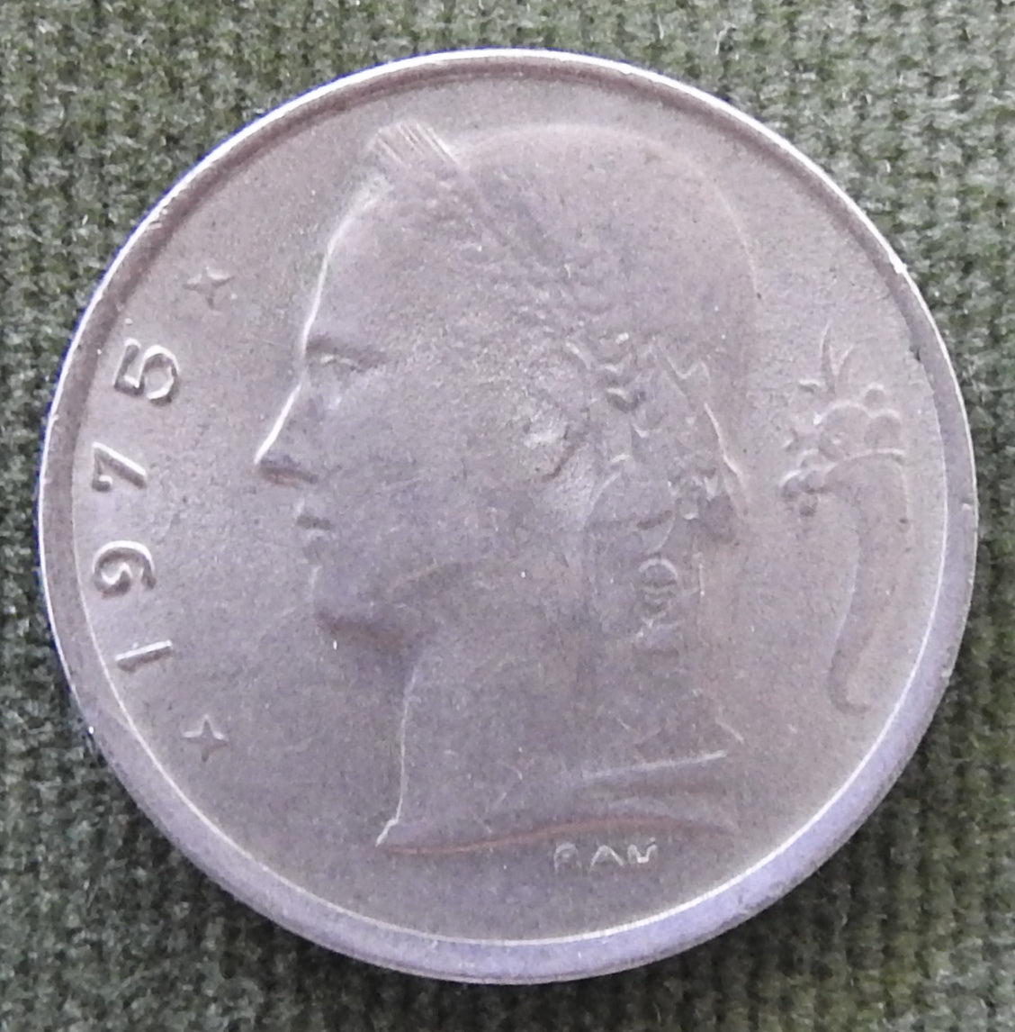 Belgium 1975 1 Franc Coin Head of Ceres - Dutch Text