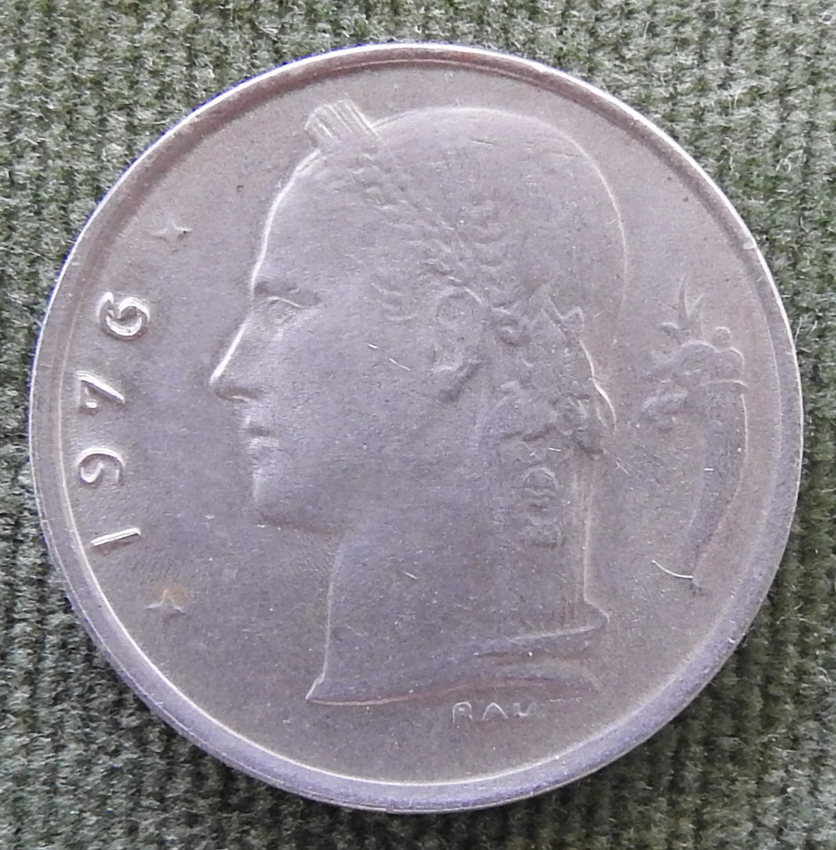 Belgium 1976 1 Franc Coin Head of Ceres - French Text