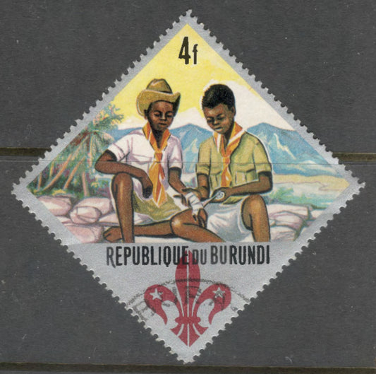 Burundi 1967 4 Franc Multicoloured 60th Anniversary of Scout Movement and World Scout Jamboree Idaho USA Stamp - Perfin: 13.5