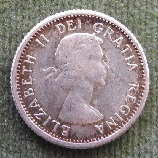 Canada 1955 10 Cent Bluenose Under Sail Queen Elizabeth II Silver Coin
