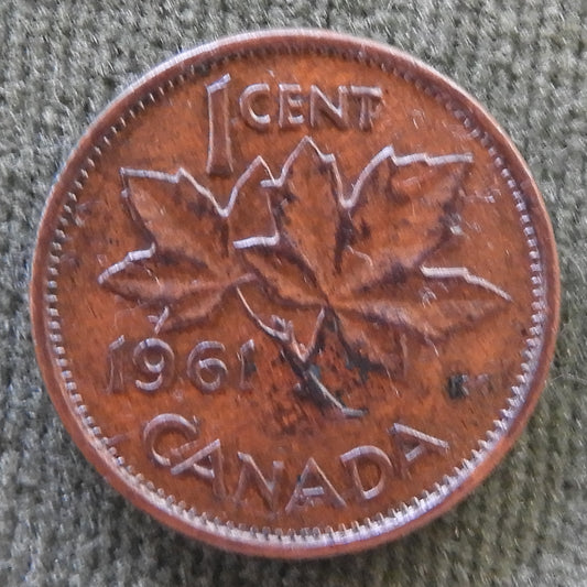 Canada 1961 1 Cent Coin Queen Elizabeth II Maple Leaf