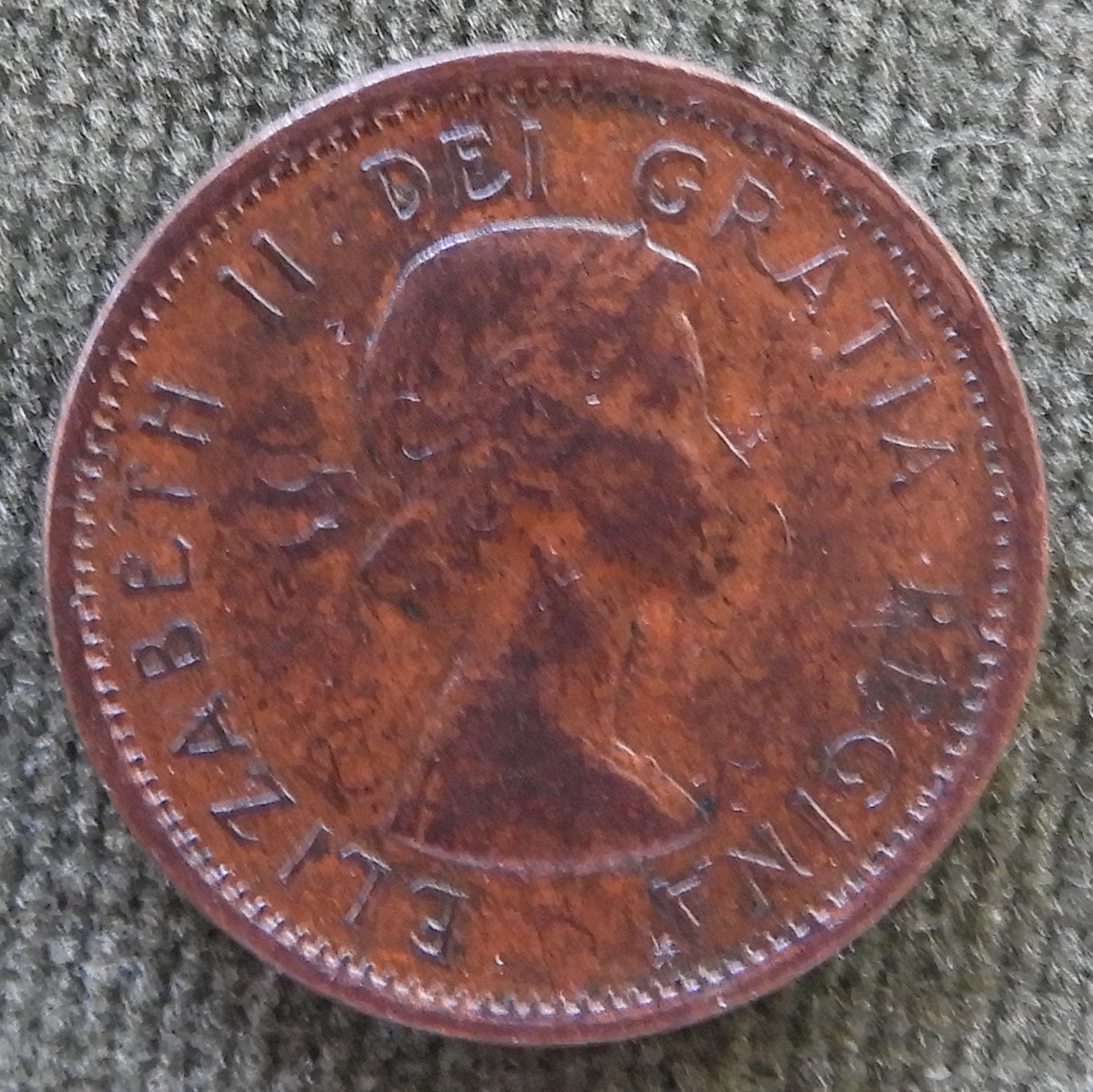 Canada 1961 1 Cent Coin Queen Elizabeth II Maple Leaf