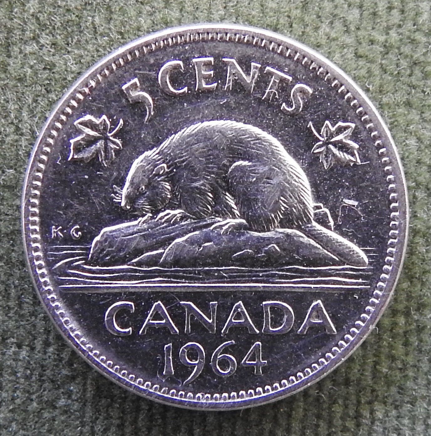 Canada 1964 5 Cent Coin Queen Elizabeth II North American Beaver