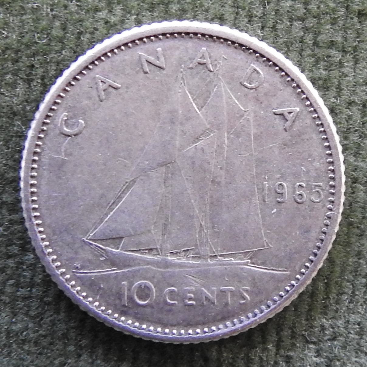 Canada 1965 10 Cent Coin Queen Elizabeth II Bluenose Under Sail