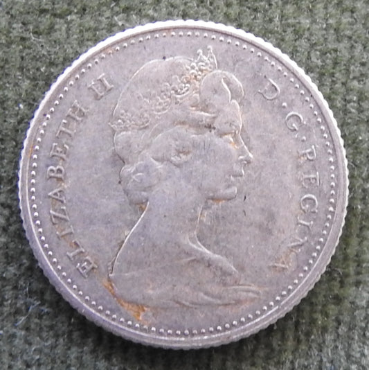 Canada 1965 10 Cent Coin Queen Elizabeth II Bluenose Under Sail
