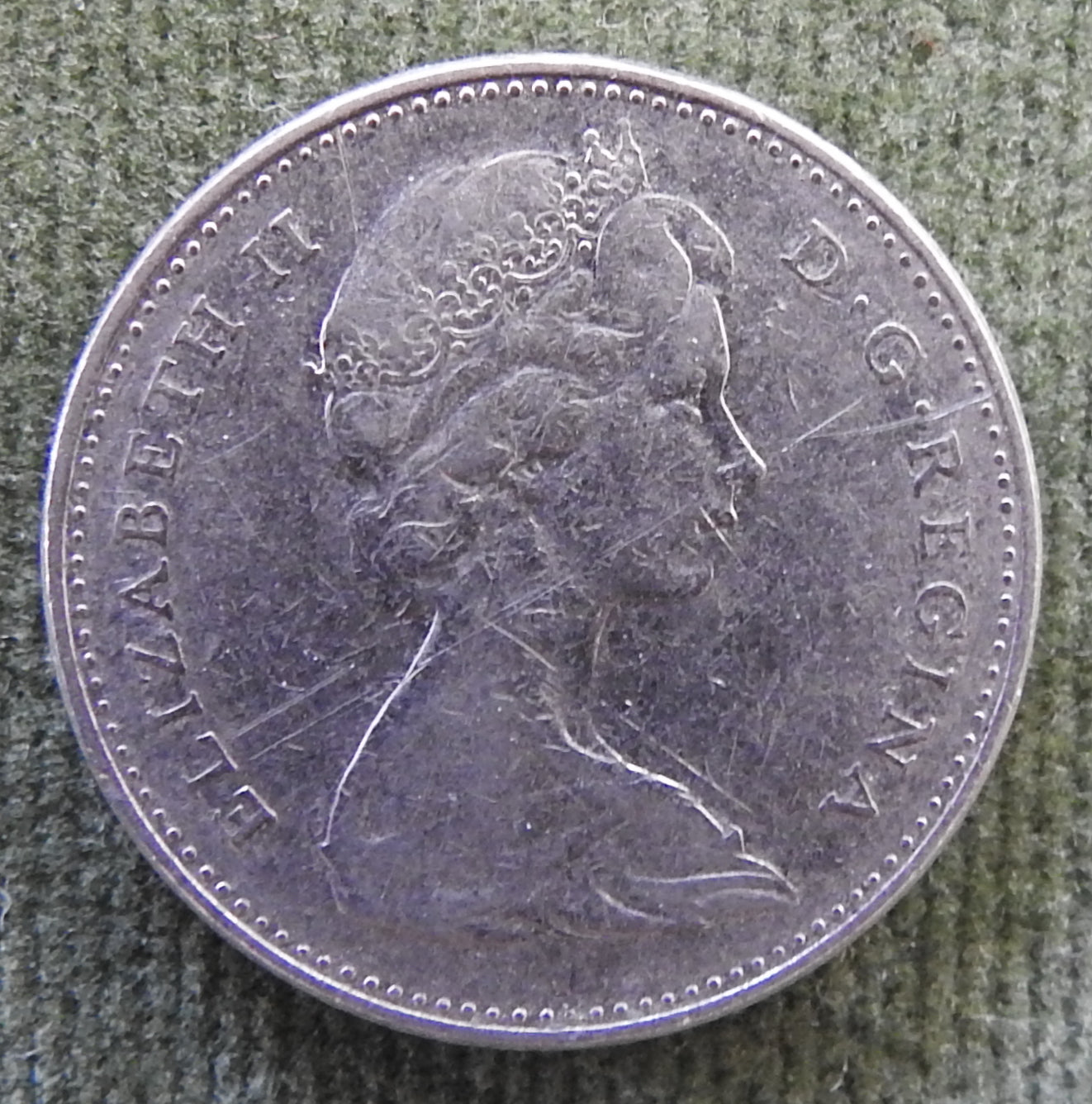 Canada 1965 5 Cent Coin Queen Elizabeth II North American Beaver
