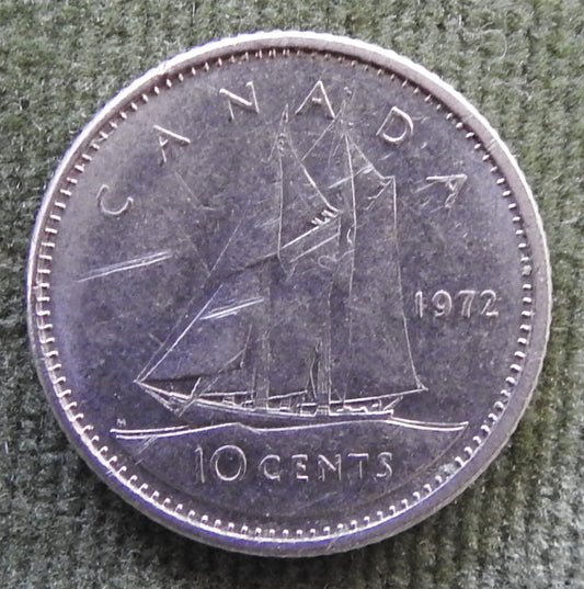 Canada 1972 10 Cent Coin Queen Elizabeth II Bluenose Under Sail