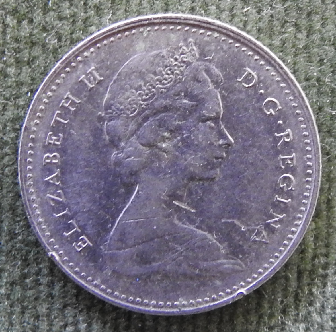 Canada 1974 10 Cent Coin Queen Elizabeth II Bluenose Under Sail