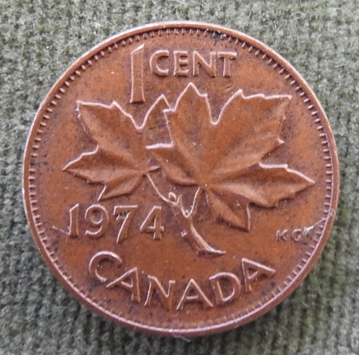 Canada 1974 1 Cent Coin Queen Elizabeth II Maple Twig