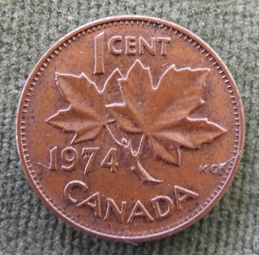 Canada 1974 1 Cent Coin Queen Elizabeth II Maple Twig