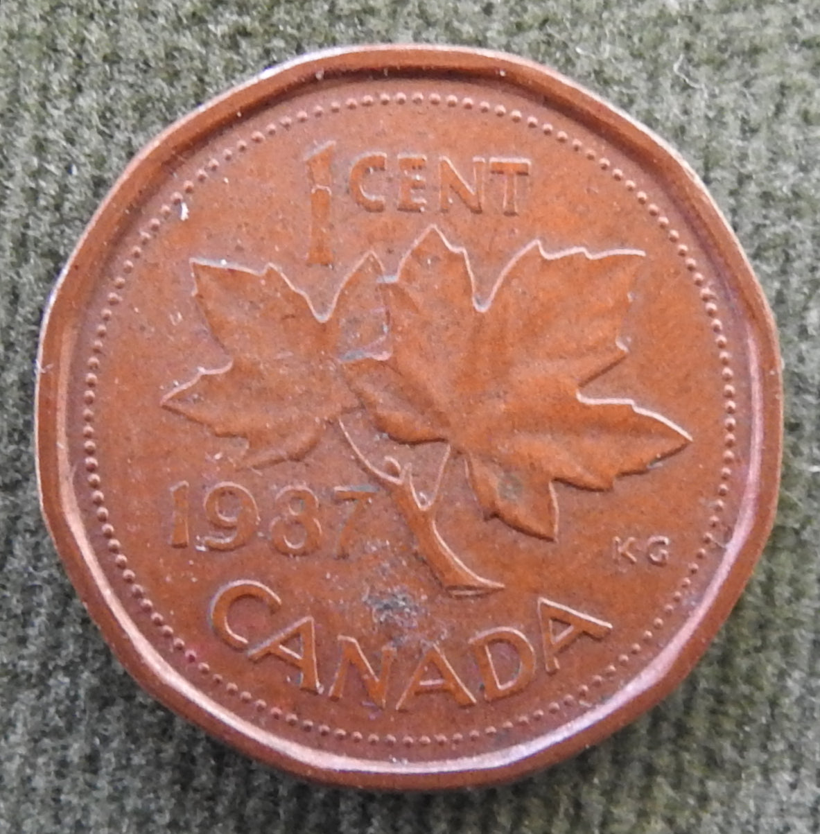 Canada 1987 1 Cent Maple Leaf Queen Elizabeth II Coin