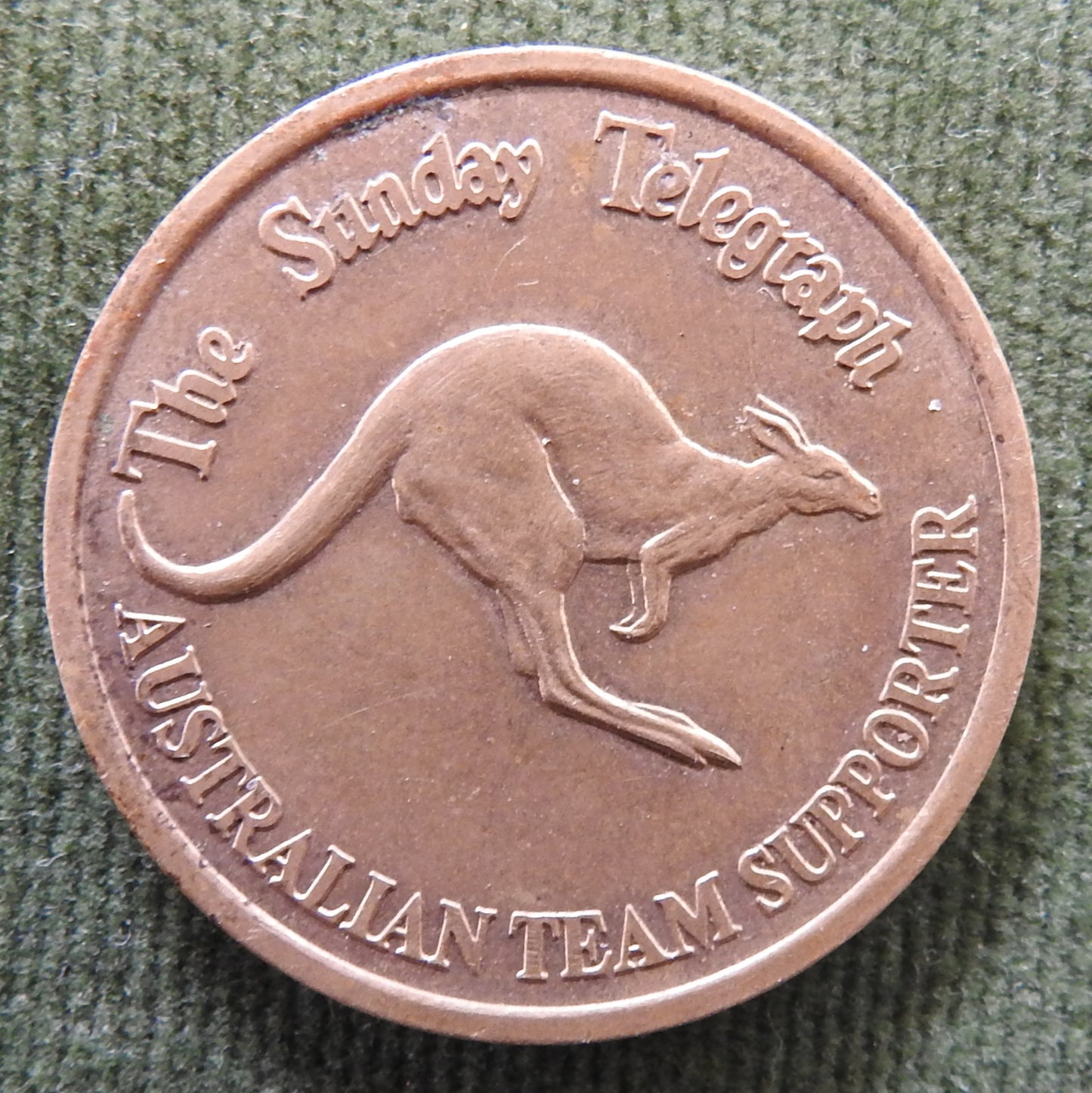 Victoria Canada XV Commonwealth Games August 1994 Medallion - Sunday Telegraph