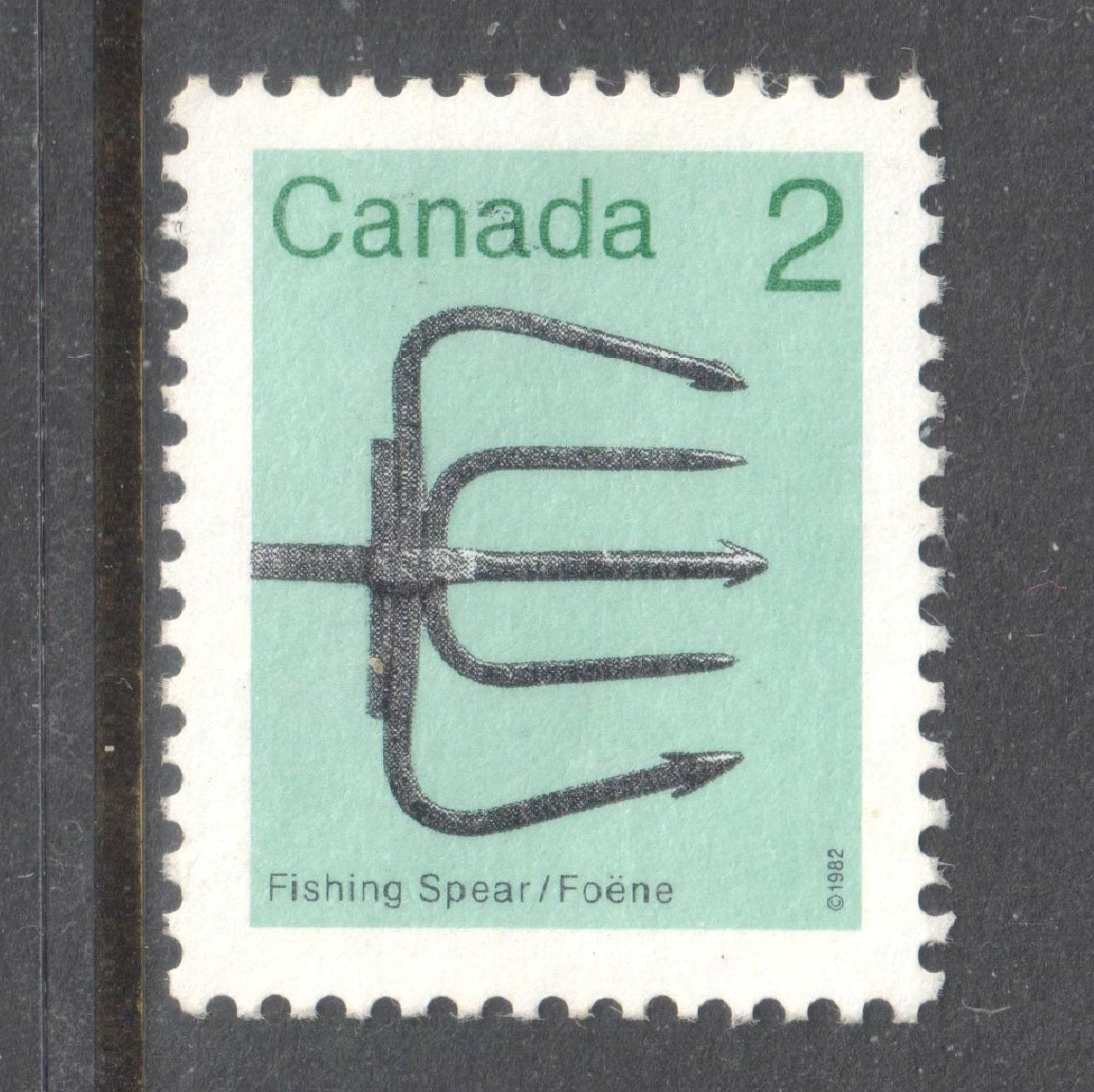 Canada 1982 2 Cent Multicoloured  Heritage Artefacts Stamp - Perfin:13x13.5